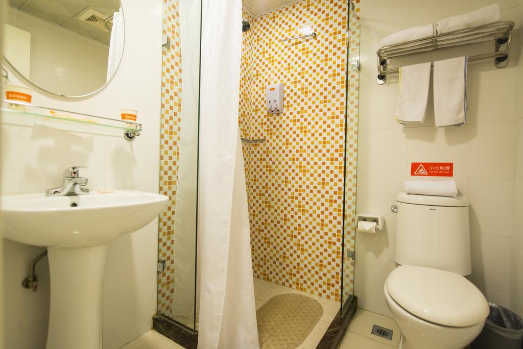 Home Inn Beijing Headquater World Park ภายนอก รูปภาพ