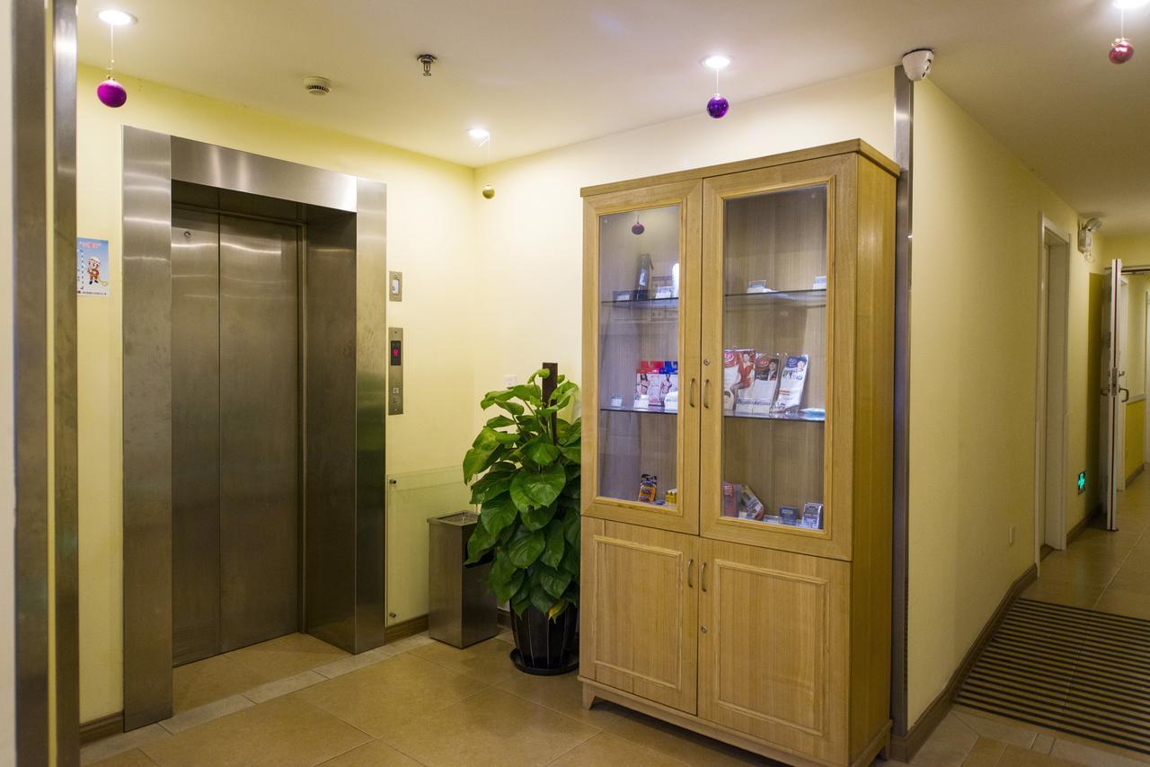 Home Inn Beijing Headquater World Park ภายนอก รูปภาพ